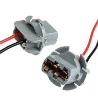 Коннектор для светоарматуры RUICHI 7440/T20. одинарный. пластиковый. длина проводов 100 мм